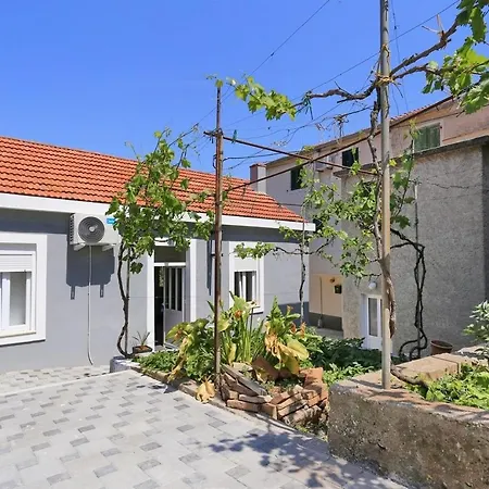 Seaside House Sali, Dugi Otok - 22169 *